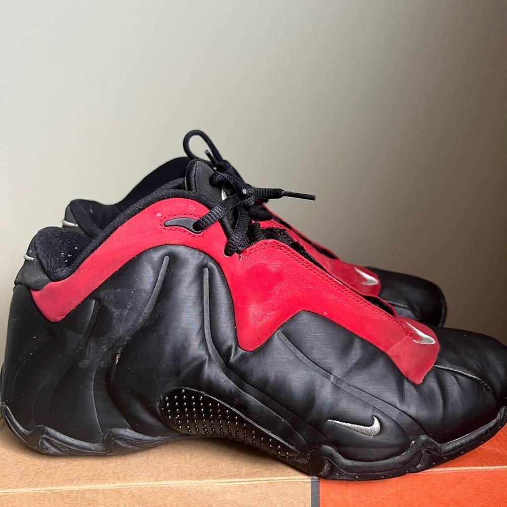 Nike Air Solo Flight